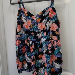 Torrid size 1 top